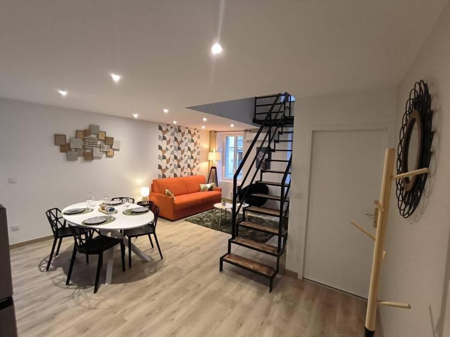 몽브리종 T2 -55M2- Elegant Et Chaleureux 아파트 외부 사진